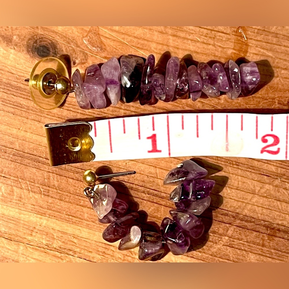 Amethyst chip dangle earrings - Picture 5 of 5